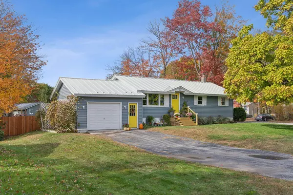 22 Faith ST, Lisbon, ME 04252