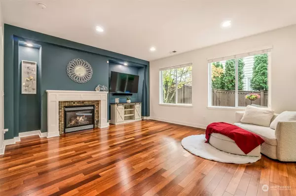 18330 39th DR SE #90, Bothell, WA 98012