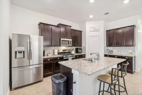 12106 Tower Forest, San Antonio, TX 78253