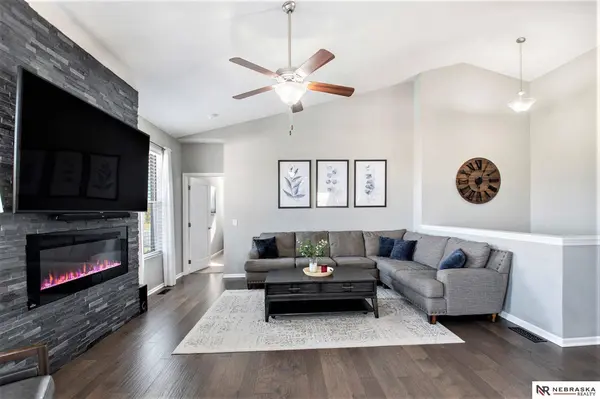 7921 N 173rd Street, Bennington, NE 68007