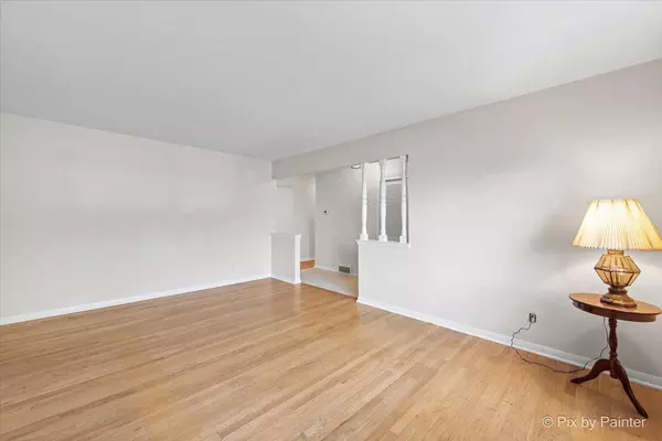 314 Ridge Rd, Lake Geneva, WI 53147