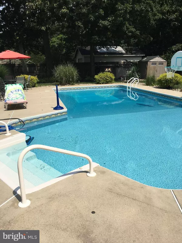 81 WRIGHT AVE, Pine Hill, NJ 08021