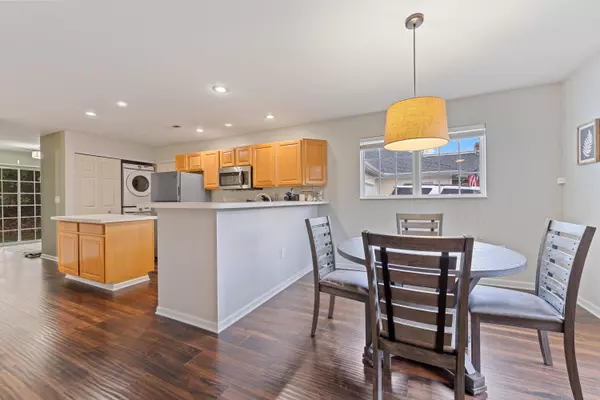 137 Glade Springs Drive, Blacklick, OH 43004