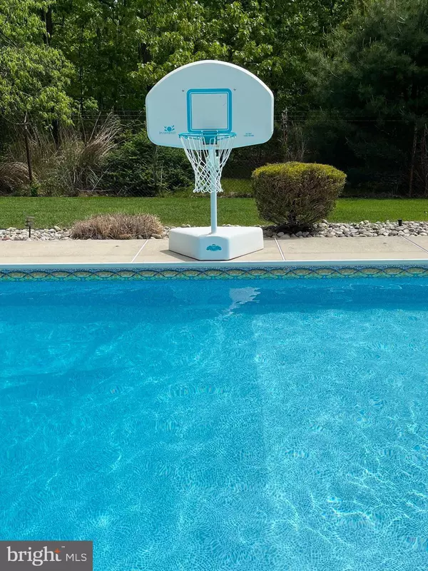 81 WRIGHT AVE, Pine Hill, NJ 08021