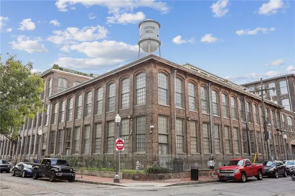 920 POEYFARRE ST #118, New Orleans, LA 70130