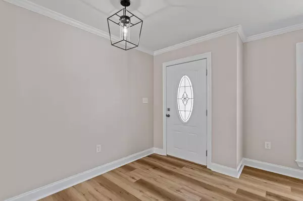 4400 Bayview Dr., Hattiesburg, MS 39402