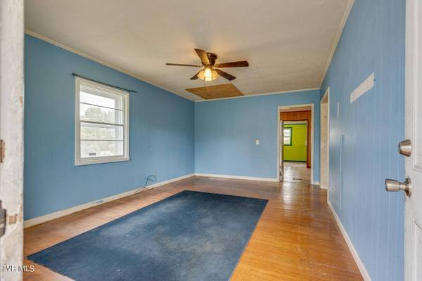 2705 Pearl ST, Kingsport, TN 37660