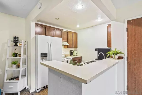 2920 Briarwood Rd #D4, Bonita, CA 91902