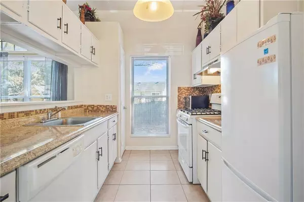 6423 Laurel Post CT, Lithonia, GA 30058