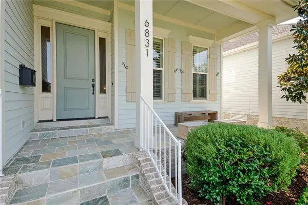 6831 VICKSBURG ST, New Orleans, LA 70124