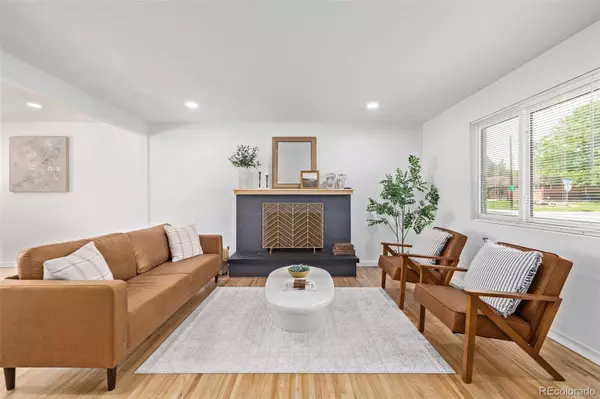 12080 W 60th AVE, Arvada, CO 80004