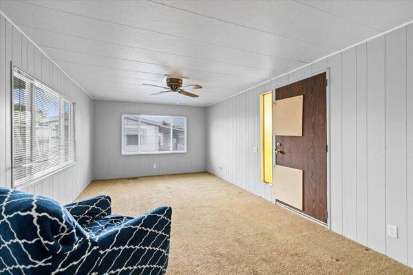 6305 Stagecoach DR, Sacramento, CA 95842