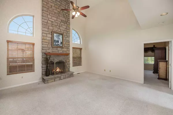 1225 Thistledown Court, Hebron, KY 41048