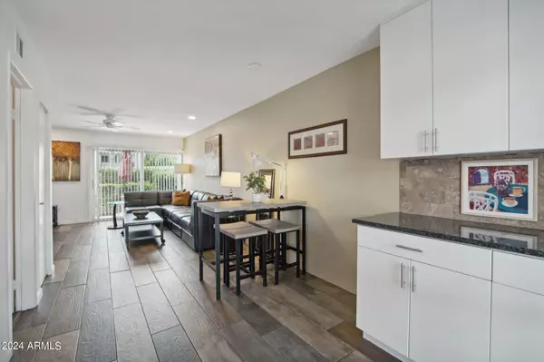 4600 N 68TH Street #333, Scottsdale, AZ 85251