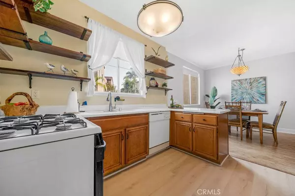 13901 Olive View LN #4, Sylmar, CA 91342