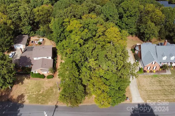 0000 Glen Forest DR, Charlotte, NC 28226