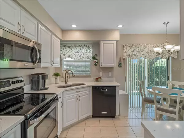 722 BARRINGTON CIR, Winter Springs, FL 32708