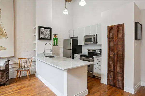 920 POEYFARRE ST #118, New Orleans, LA 70130