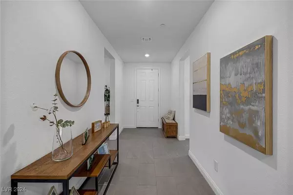 10996 Gardenova Avenue, Las Vegas, NV 89166