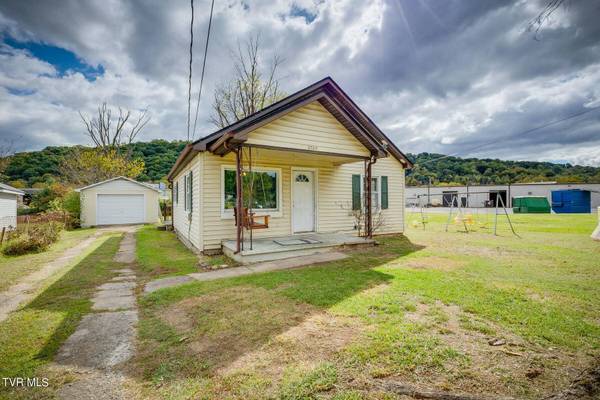 2705 Pearl ST, Kingsport, TN 37660