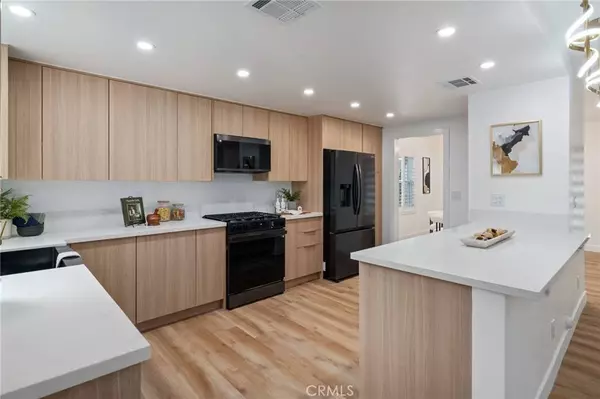 3713 Deerford ST, Lakewood, CA 90712