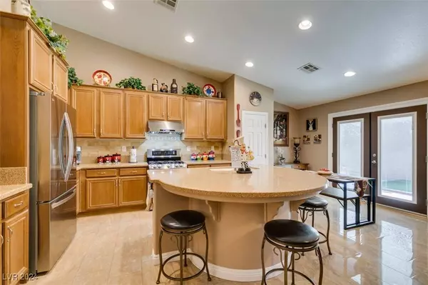 2021 Armadale Drive, North Las Vegas, NV 89031