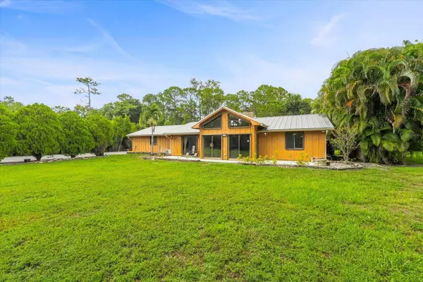 13573 N 49th ST, The Acreage, FL 33411