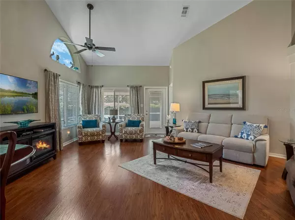 722 BARRINGTON CIR, Winter Springs, FL 32708