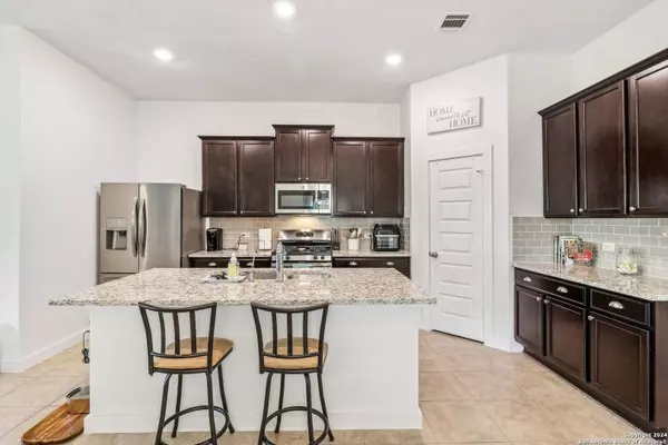 12106 Tower Forest, San Antonio, TX 78253