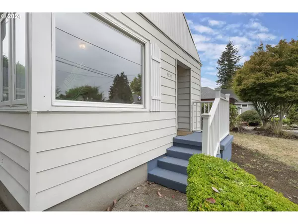 4657 NE CESAR E CHAVEZ BLVD, Portland, OR 97211