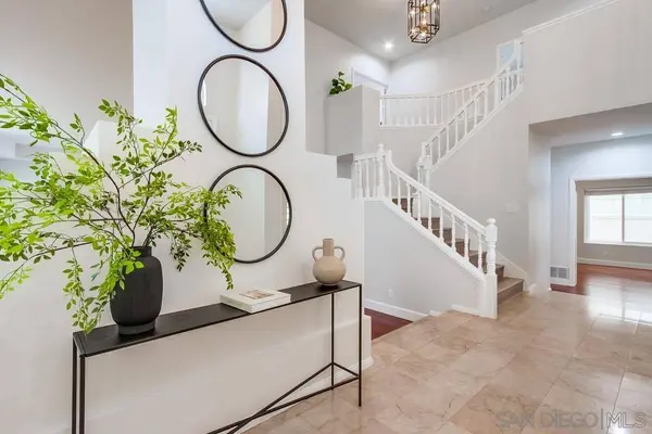 10768 Sunset Ridge Dr, San Diego, CA 92131