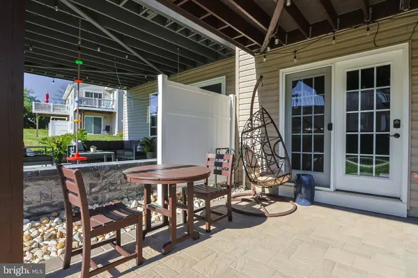 7 RED ROSE LN, Easton, PA 18045