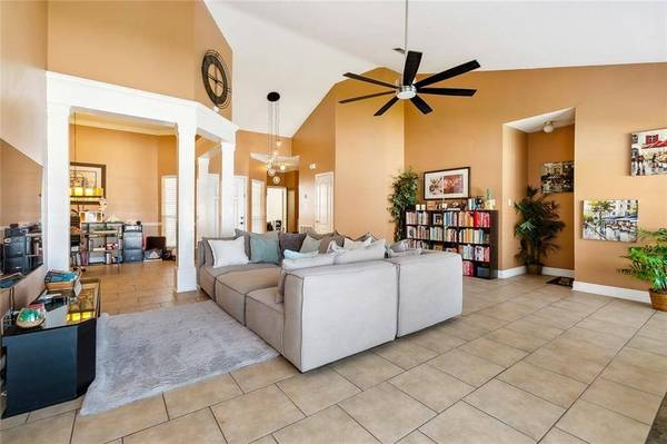 1656 STEEPLE CHASE LN, New Orleans, LA 70131