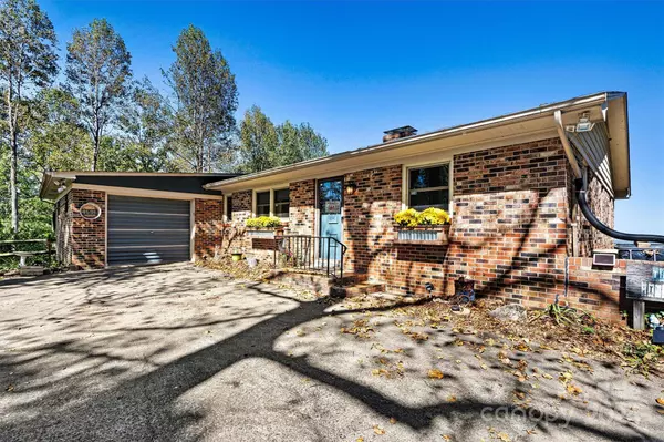 4695 Wild Flower DR, Valdese, NC 28690