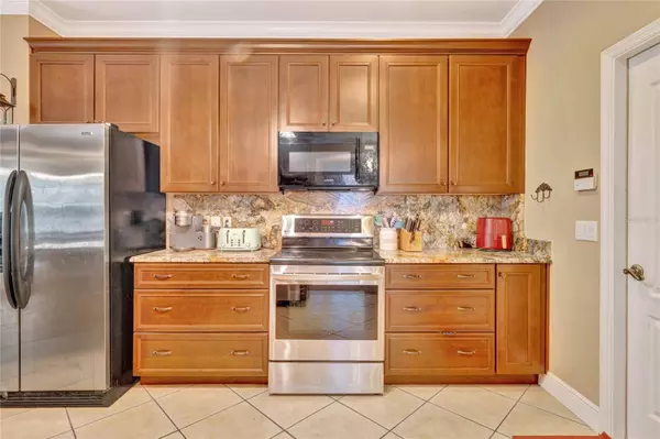 1217 BEXLEY CT, Deland, FL 32720