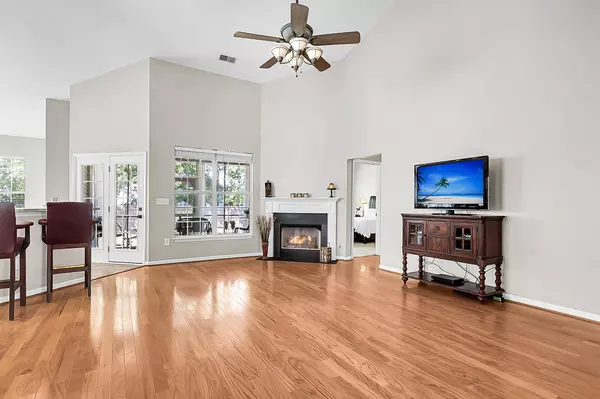 2444 Bergeron Way, Mount Pleasant, SC 29466