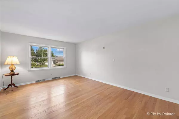 314 Ridge Rd, Lake Geneva, WI 53147