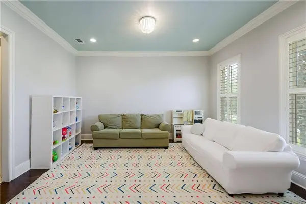 6831 VICKSBURG ST, New Orleans, LA 70124