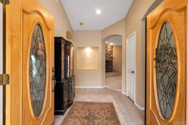 2378 Maudey Bell CT, El Cajon, CA 92019