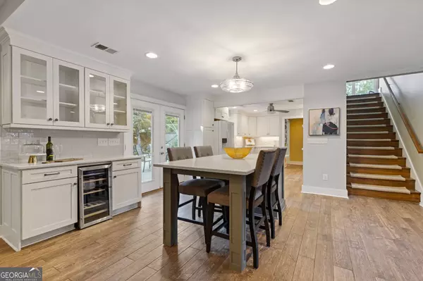 681 CREEKWOOD DR, Marietta, GA 30068