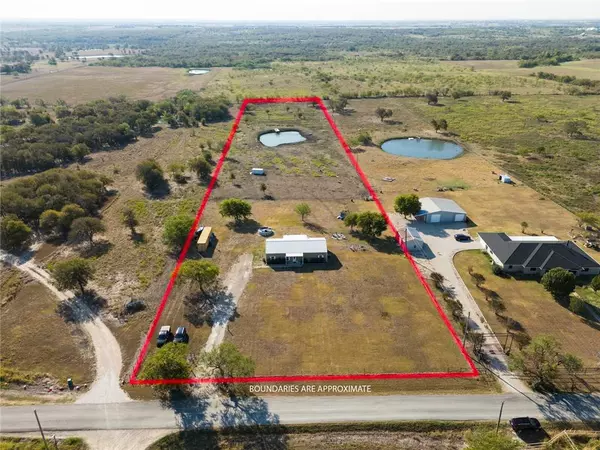 1424 Kirkland Hill RD, Axtell, TX 76624