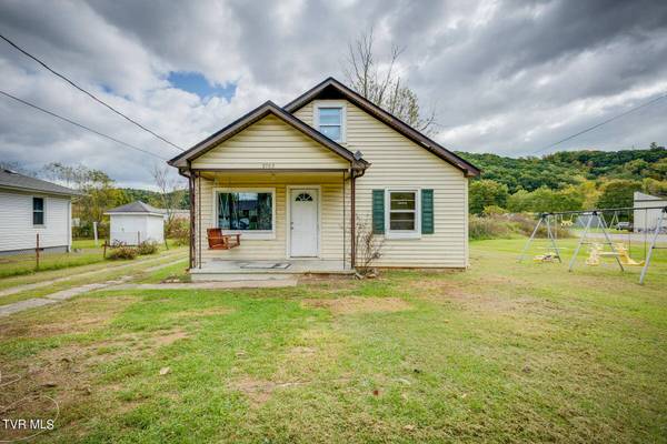2705 Pearl ST, Kingsport, TN 37660