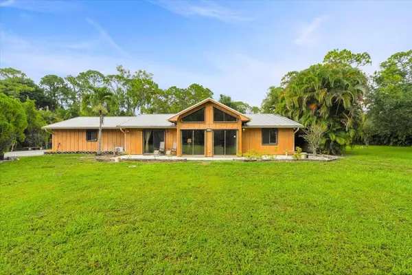 13573 N 49th ST, The Acreage, FL 33411