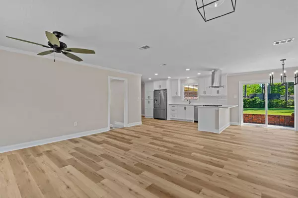 4400 Bayview Dr., Hattiesburg, MS 39402