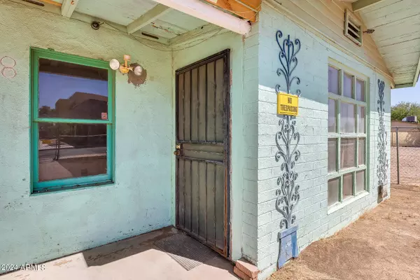 318 E HILL Drive, Avondale, AZ 85323