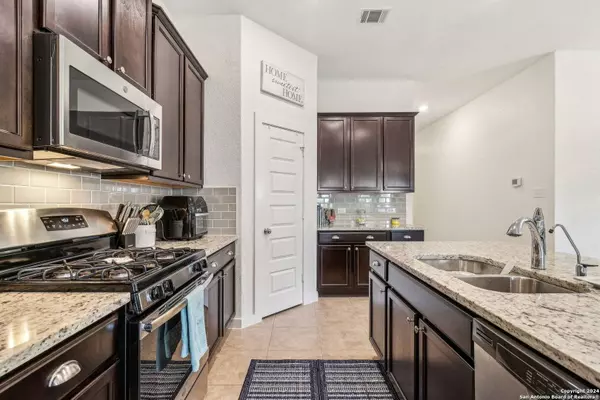 12106 Tower Forest, San Antonio, TX 78253