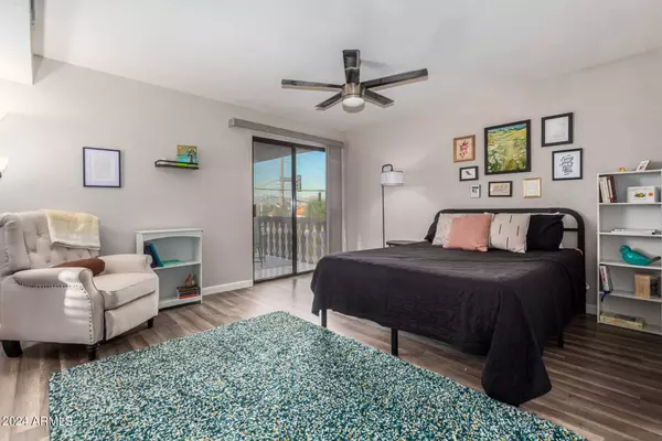 4950 N MILLER Road #205, Scottsdale, AZ 85251