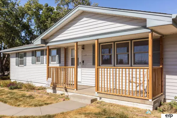 5420 Mary Street, Omaha, NE 68152