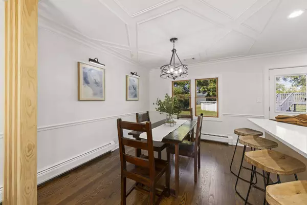 100 W Monterey AVE, Schaumburg, IL 60193