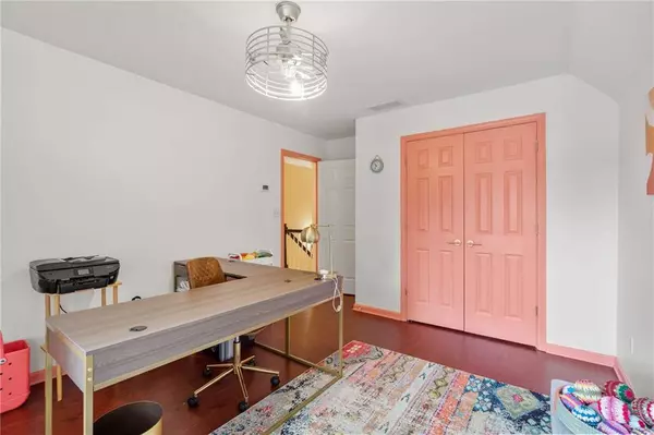 5322 Mulberry Bend CT, Flowery Branch, GA 30542